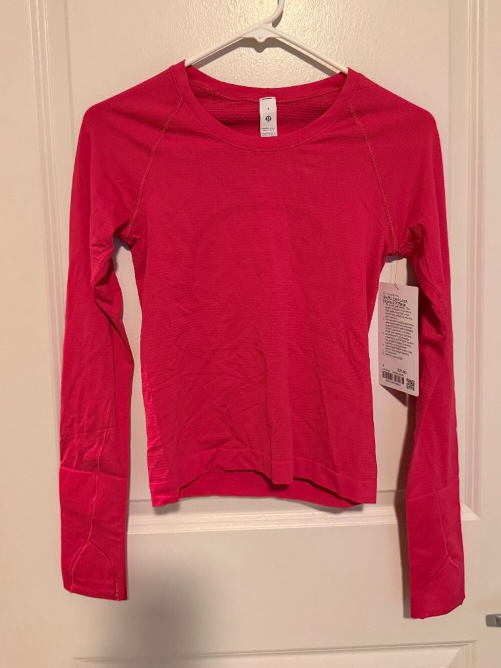 Lululemon Swiftly Tech Long-Sleeve Shirt 2.0 Waist Length